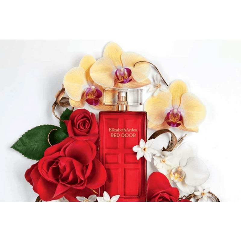 Elizabeth Arden Red Door Eau de Toilette Spray 30ml styled