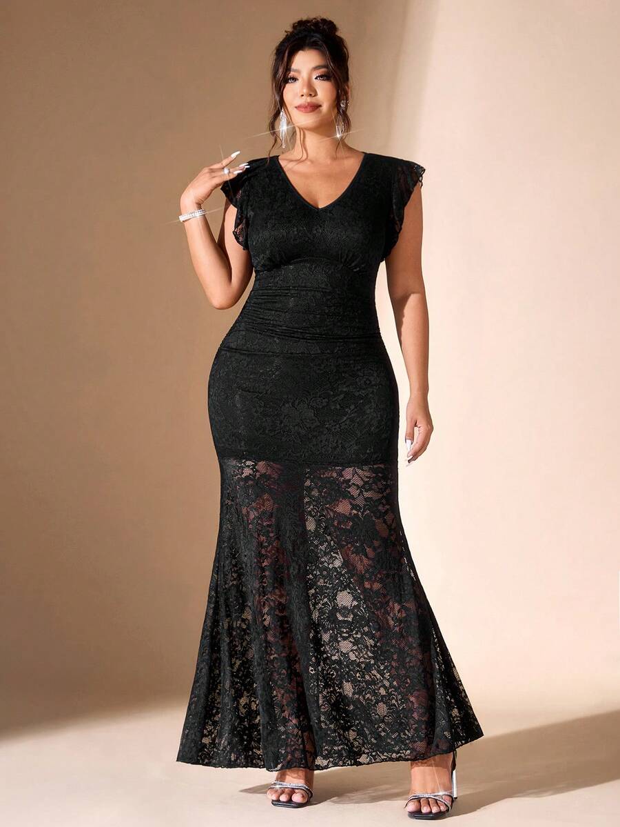 Plus Size Black Lace Mermaid Maxi Dress – image 4