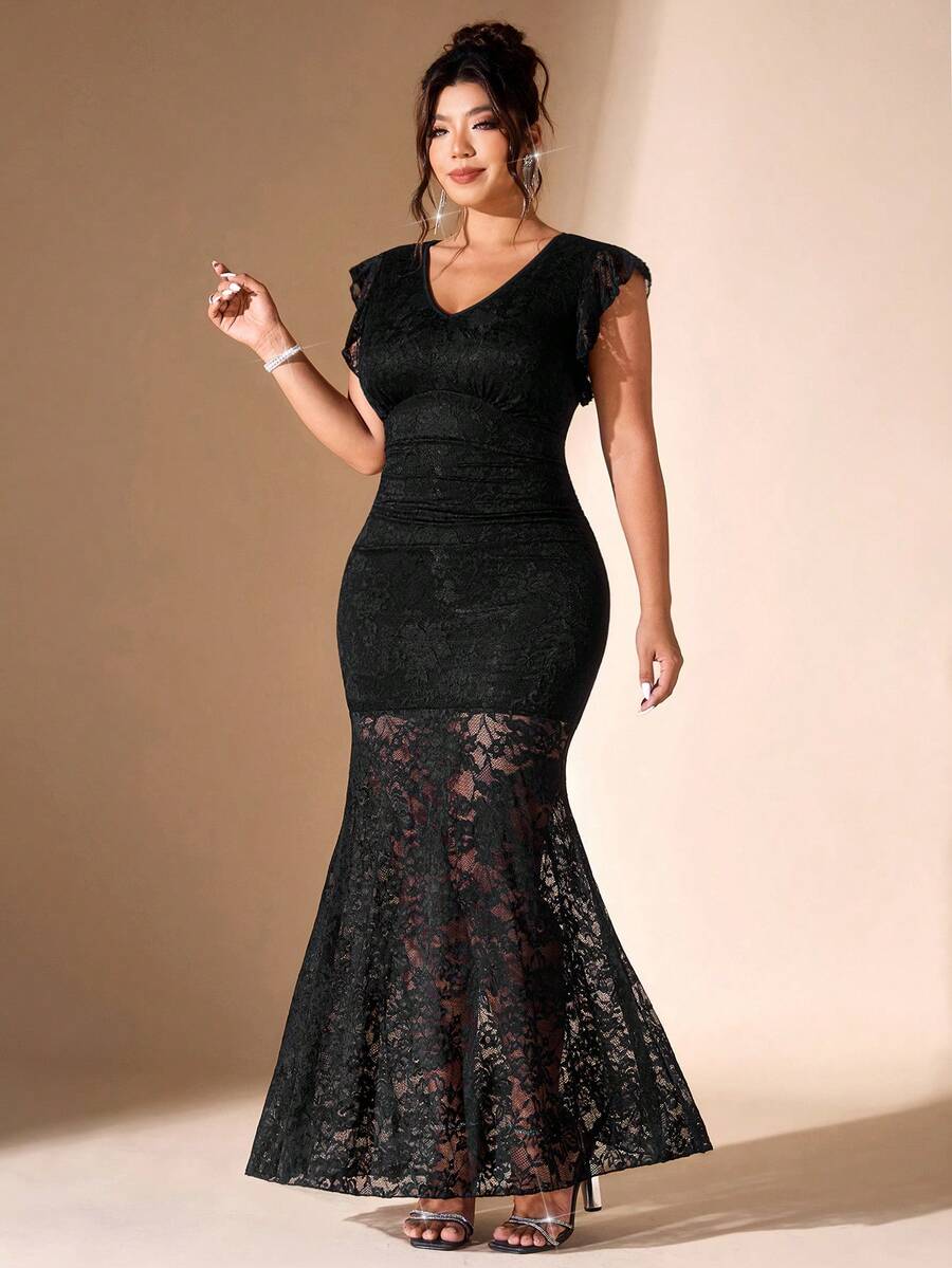 Plus Size Black Lace Mermaid Maxi Dress – image 3