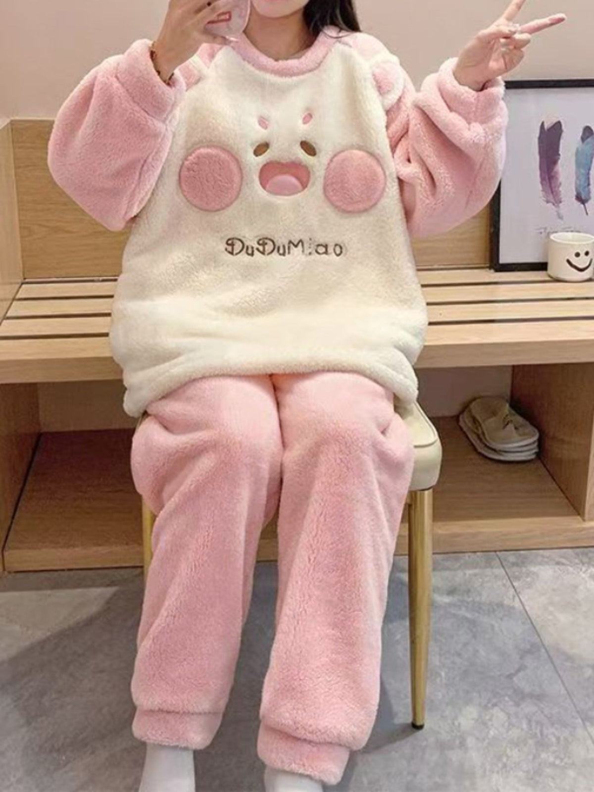 Plus Size Cartoon Print Fleece Pyjama Set – image 4