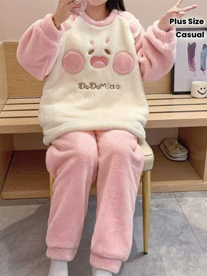 Plus Size Cartoon Print Fleece Pyjama Set – detail 1