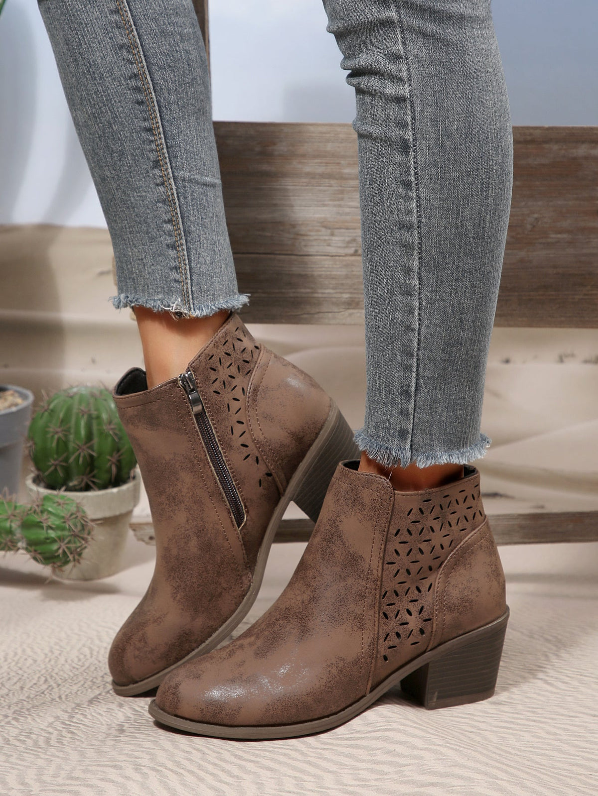 Women's Wide Fit Laser-Cut Block Heel Boots – image 19