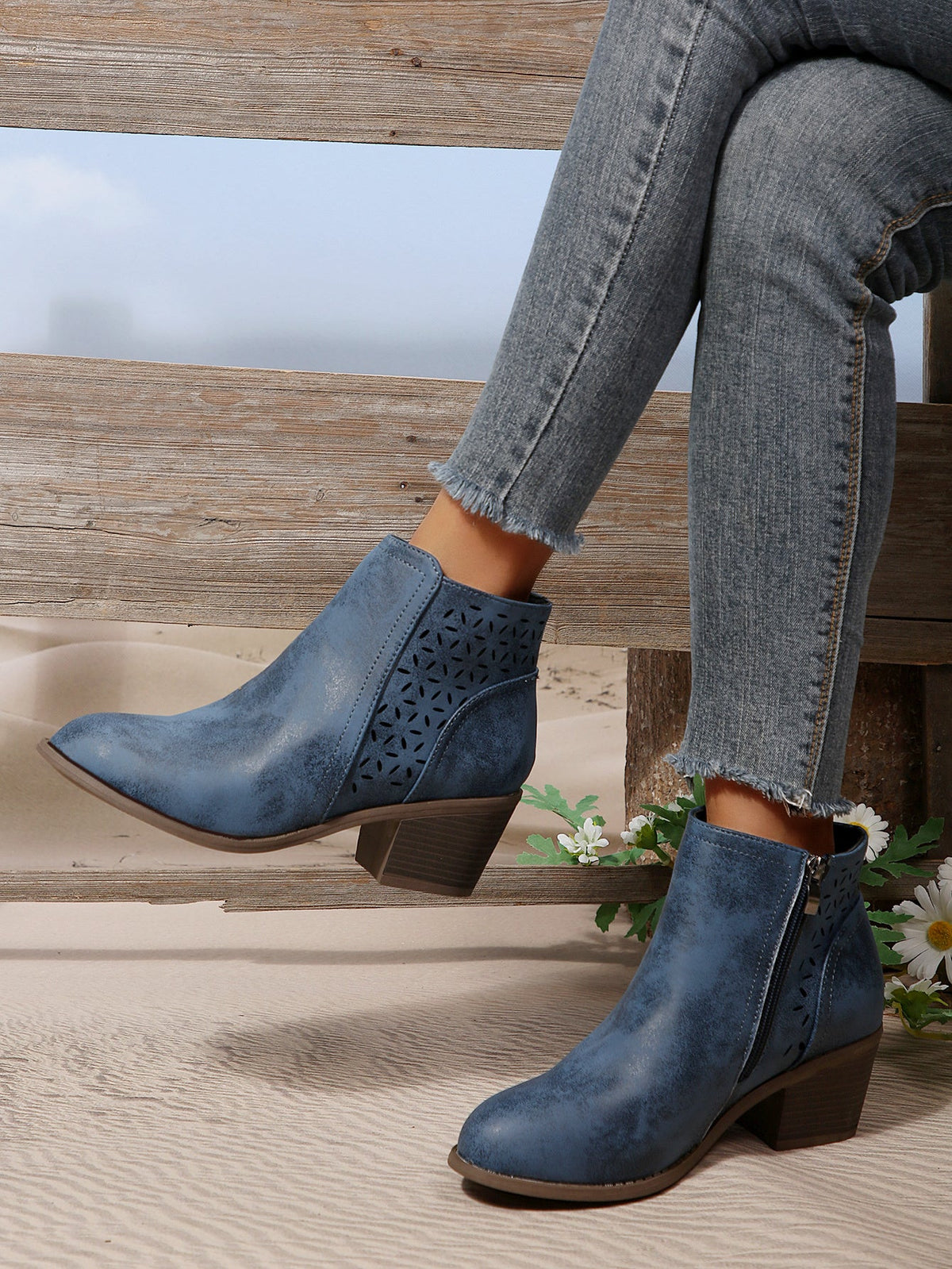 Women's Wide Fit Laser-Cut Block Heel Boots – image 26
