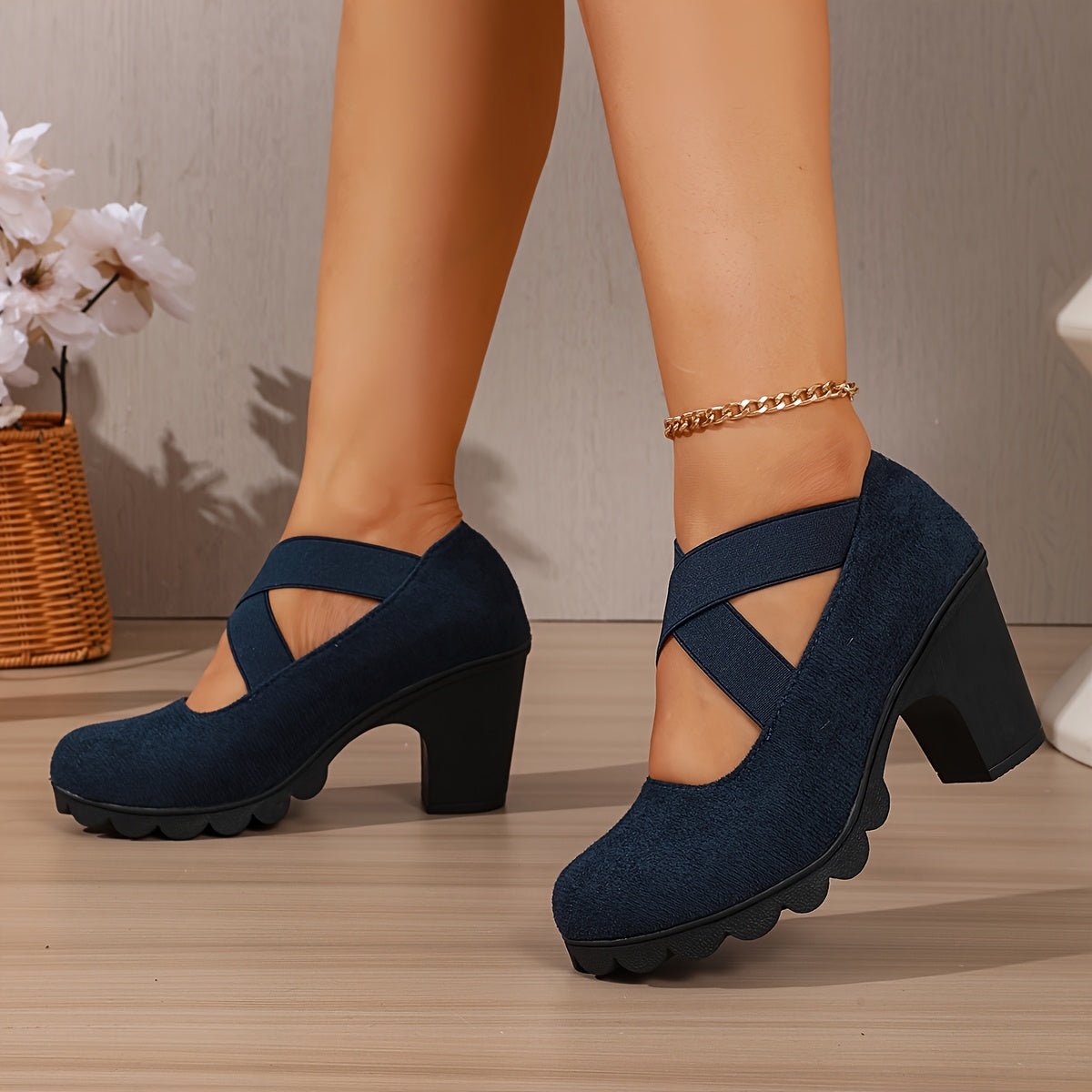 Women's Wide Fit Platform Block Heel Shoes – image 9